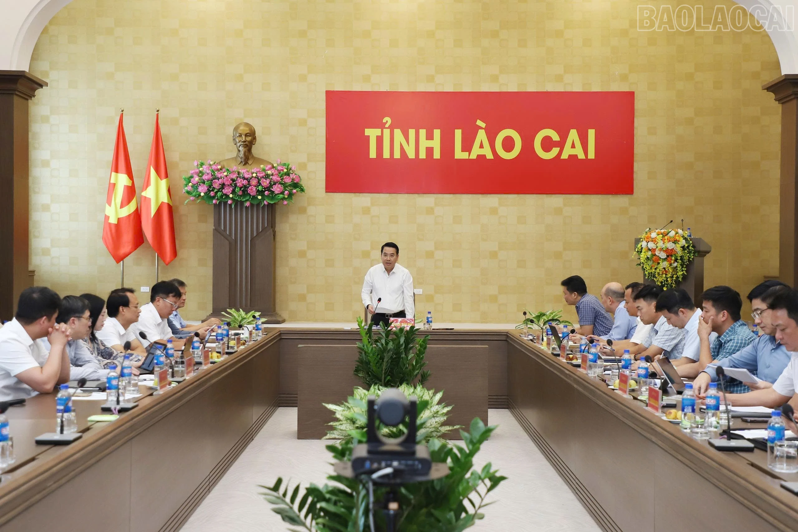 Quang cảnh hội nghị.