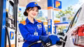 Giá xăng dầu hôm nay 17/10: Dầu thế giới tăng vọt phiên giao dịch cuối tuần