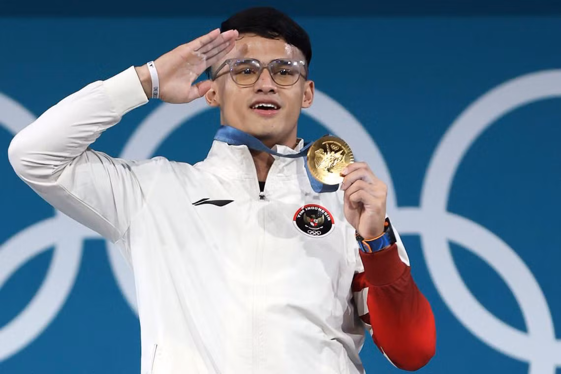 Juniansyah giành HCV và thiết lập kỷ lục Olympic
