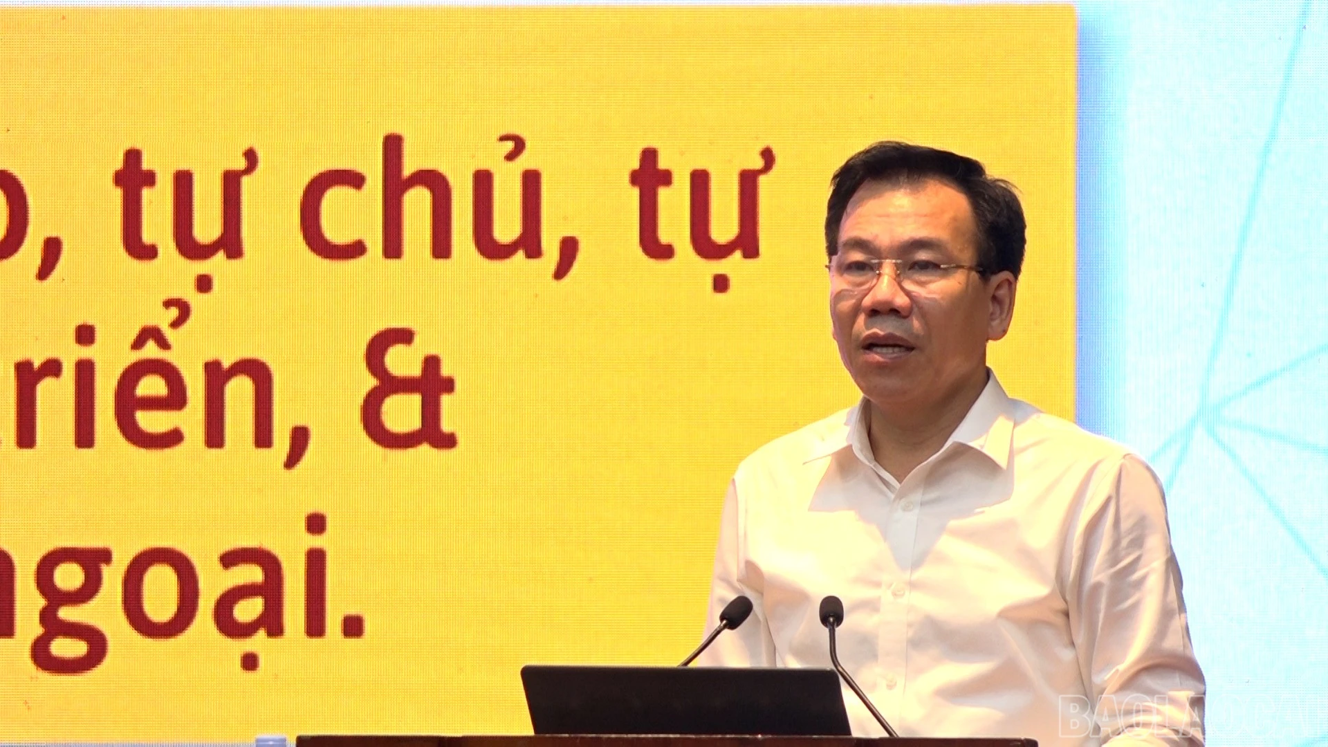 baolaocai-br_doi-ngoai-4.jpg