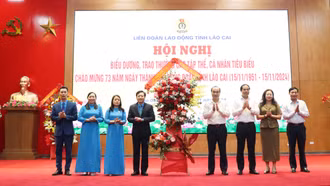 Liên đoàn Lao động tỉnh biểu dương tập thể, cá nhân tiêu biểu chào mừng 73 năm ngày thành lập Công đoàn tỉnh Lào Cai