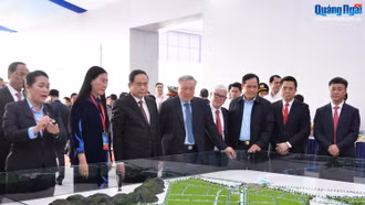 Chủ tịch Quốc hội Trần Thanh Mẫn dự Lễ động thổ Dự án Khu Công nghiệp VSIP II Quảng Ngãi