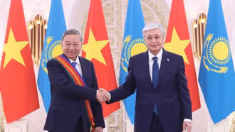 Tổng Bí thư Tô Lâm nhận Huân chương Hữu nghị Dostyk hạng nhất