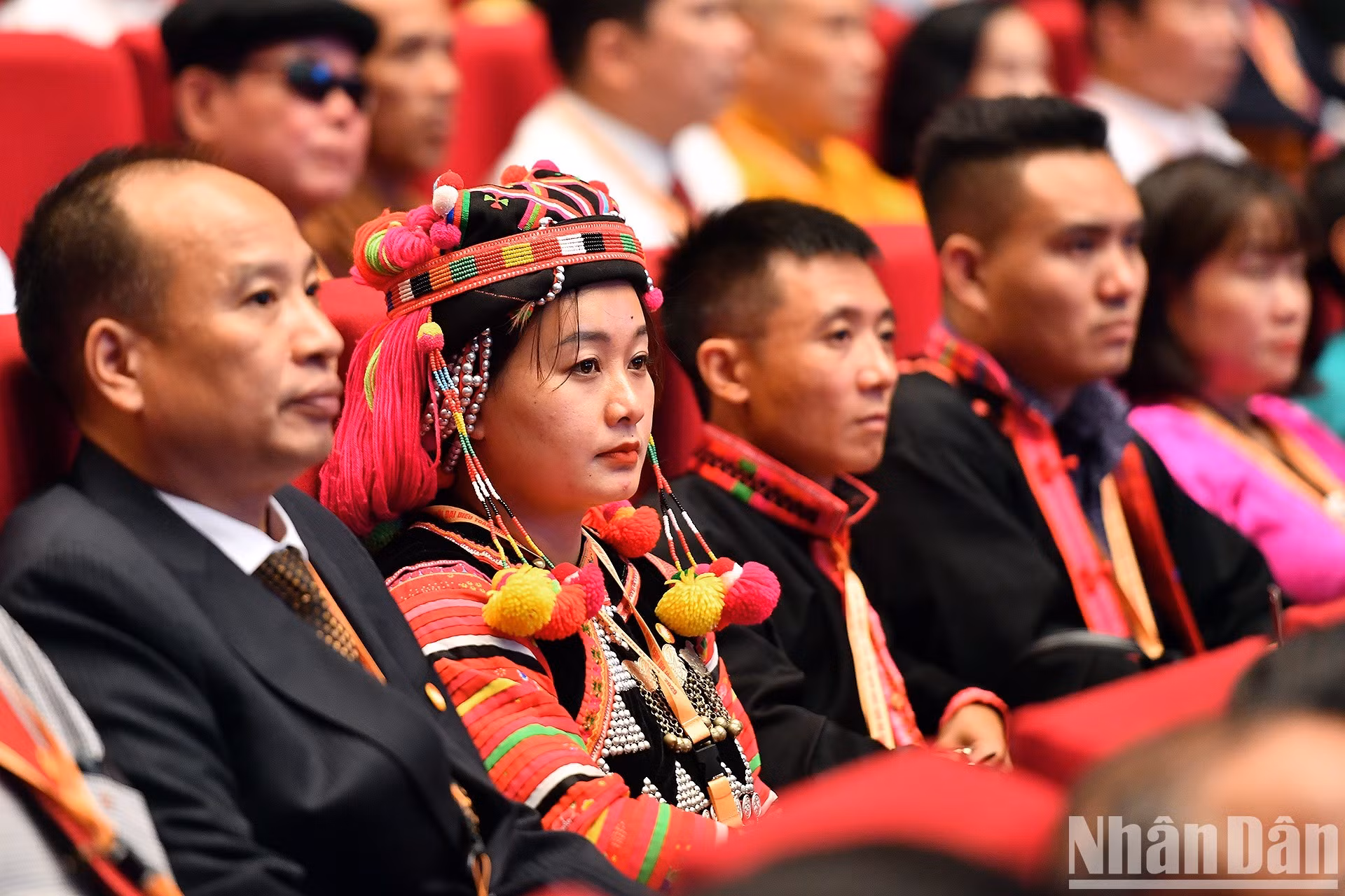 Xuyên suốt những năm qua, Đảng, Nhà nước đã ban hành nhiều chủ trương, chính sách quan trọng về công tác dân tộc, trong đó có chính sách an sinh xã hội, chăm lo đời sống, tạo điều kiện để người dân vùng đồng bào dân tộc thiểu số phát triển sản xuất.