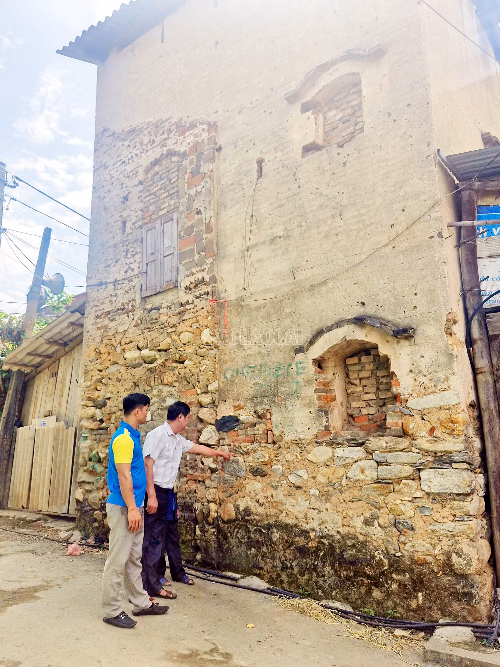 Phế tích chòi canh và đồn Pháp ở xã Trịnh Tường là những công trình có giá trị về lịch sử và văn hóa, cần được xem xét bảo tồn, gìn giữ để giáo dục về lịch sử cho thế hệ sau.