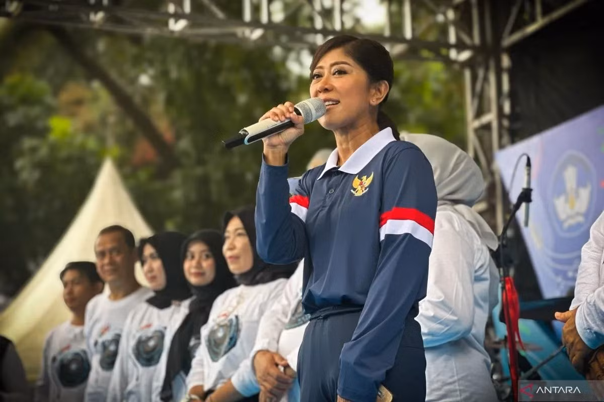 Bộ trưởng Bộ Truyền thông và Kỹ thuật số Indonesia Meutya Hafid.