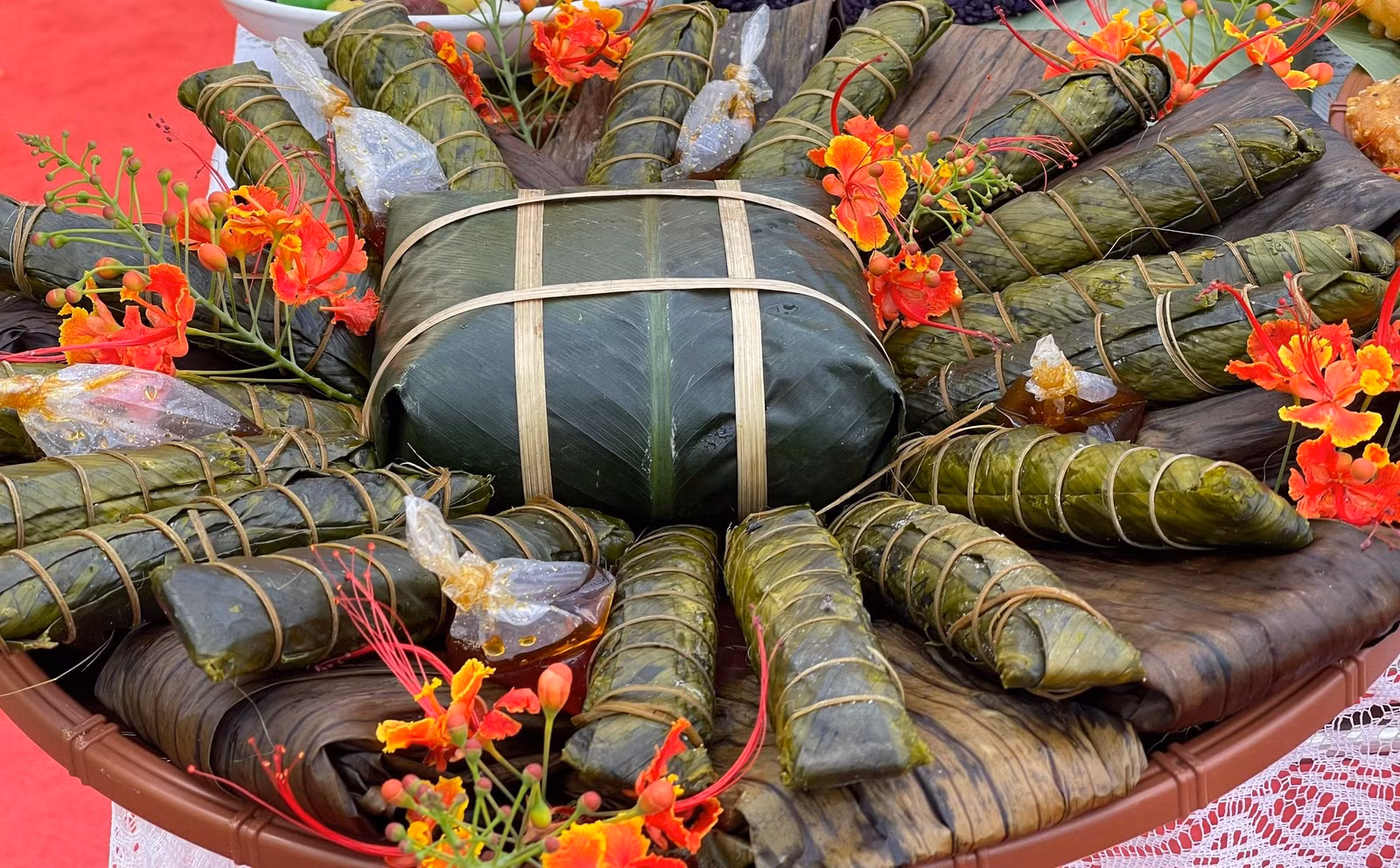 Hấp dẫn các loại bánh.jpg