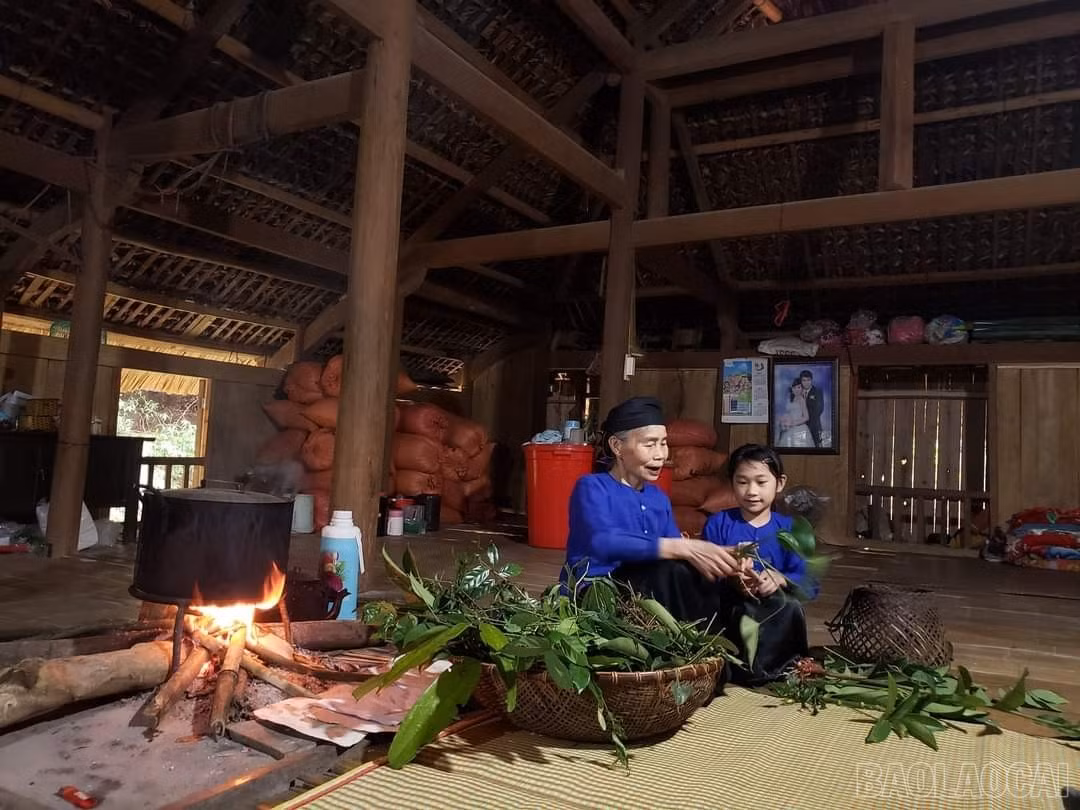 baolaocai-br_nhung-hoat-dong-thuong-nhat-cua-nguoi-tay-deu-dien-ra-ben-bep-lua.jpg