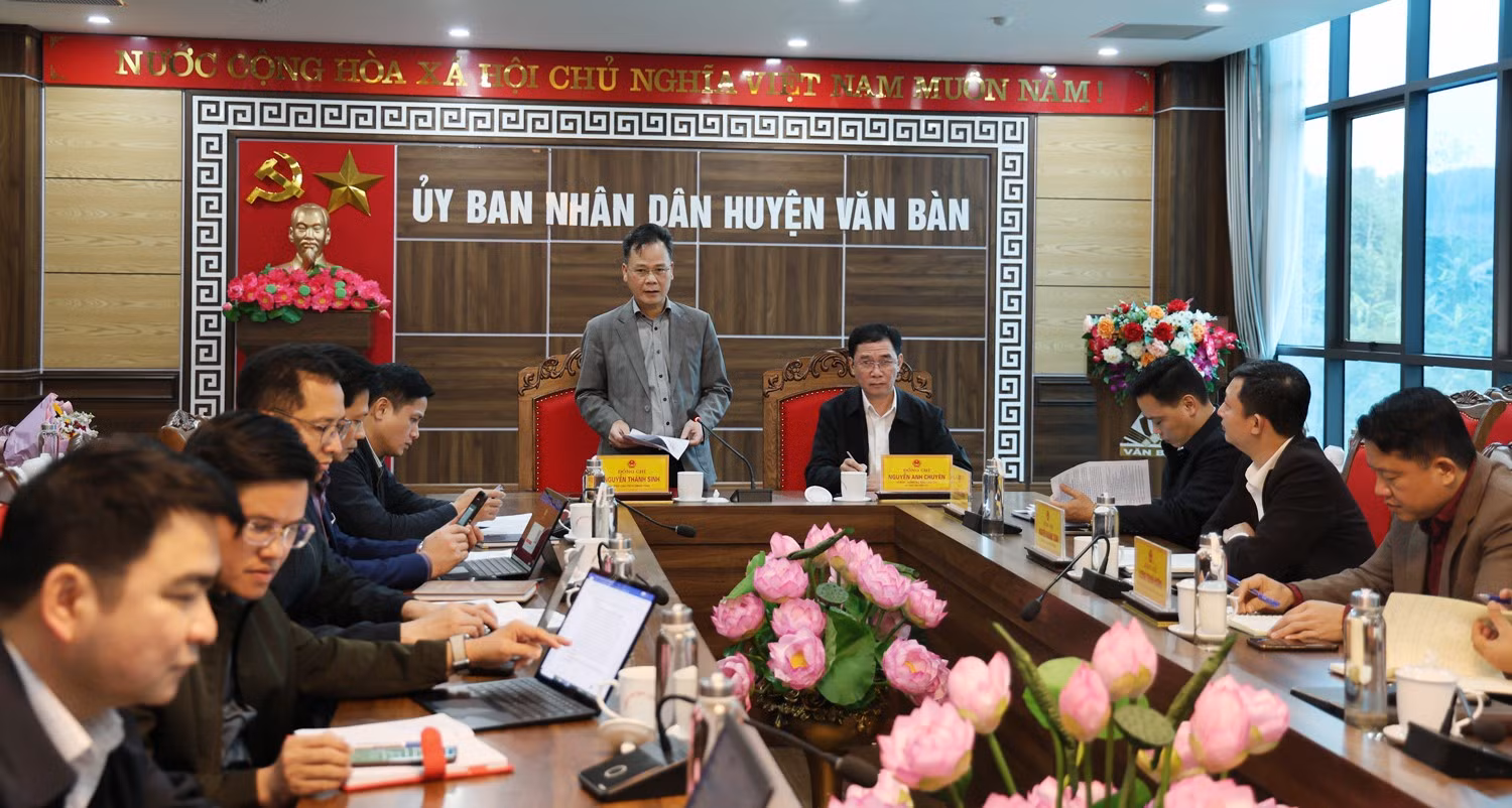 quang-c-nh-h-i-ngh-van-ban.jpg