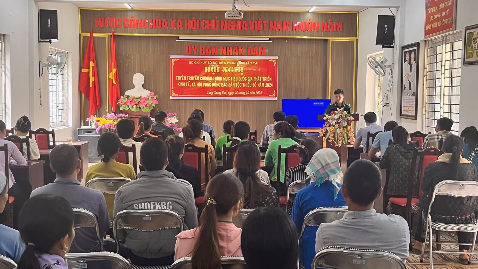quang-canh-buoi-tuyen-truyen-9835.jpg