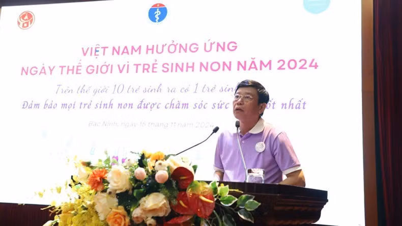 Phó Chủ tịch Ủy ban nhân dân tỉnh Bắc Ninh, Ngô Tân Phượng phát biểu tại Lễ mít-tinh.