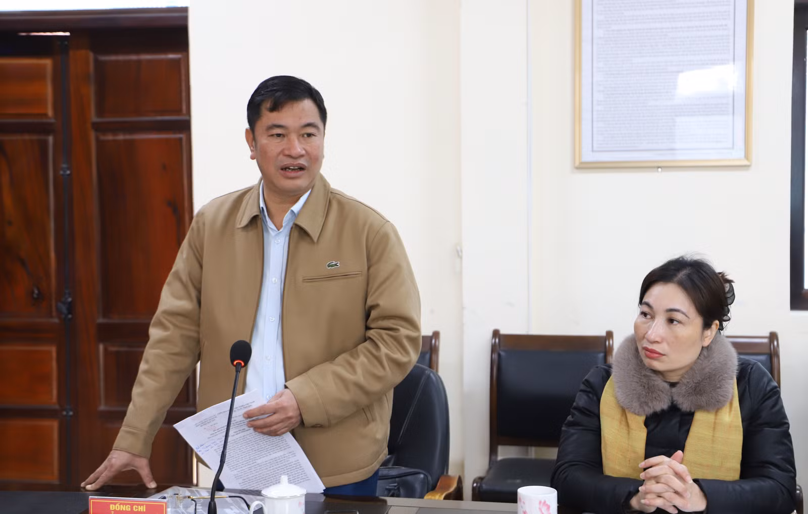 dong-chi-nguyen-trung-trieu-tuv-bi-thu-huyen-uy-chu-tich-hdnd-huyen-de-xuat-mot-so-noi-dung-lien-quan-den-cong-tac-quan-su-quoc-phong-cua-dia-phuong.jpg