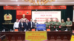 Công an TP Hà Nội và Công ty MobiFone Khu vực 1 tổ chức hội nghị phối hợp triển khai chuyển đổi số về viễn thông và công nghệ thông tin. Ảnh: Tiến Tuấn