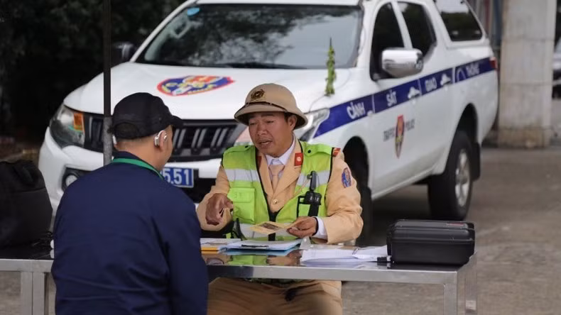 Thời gian tới, cảnh sát giao thông tập trung xử lý trật tự đô thị.
