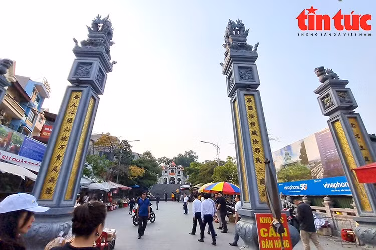 Đền Bà Chúa Kho.