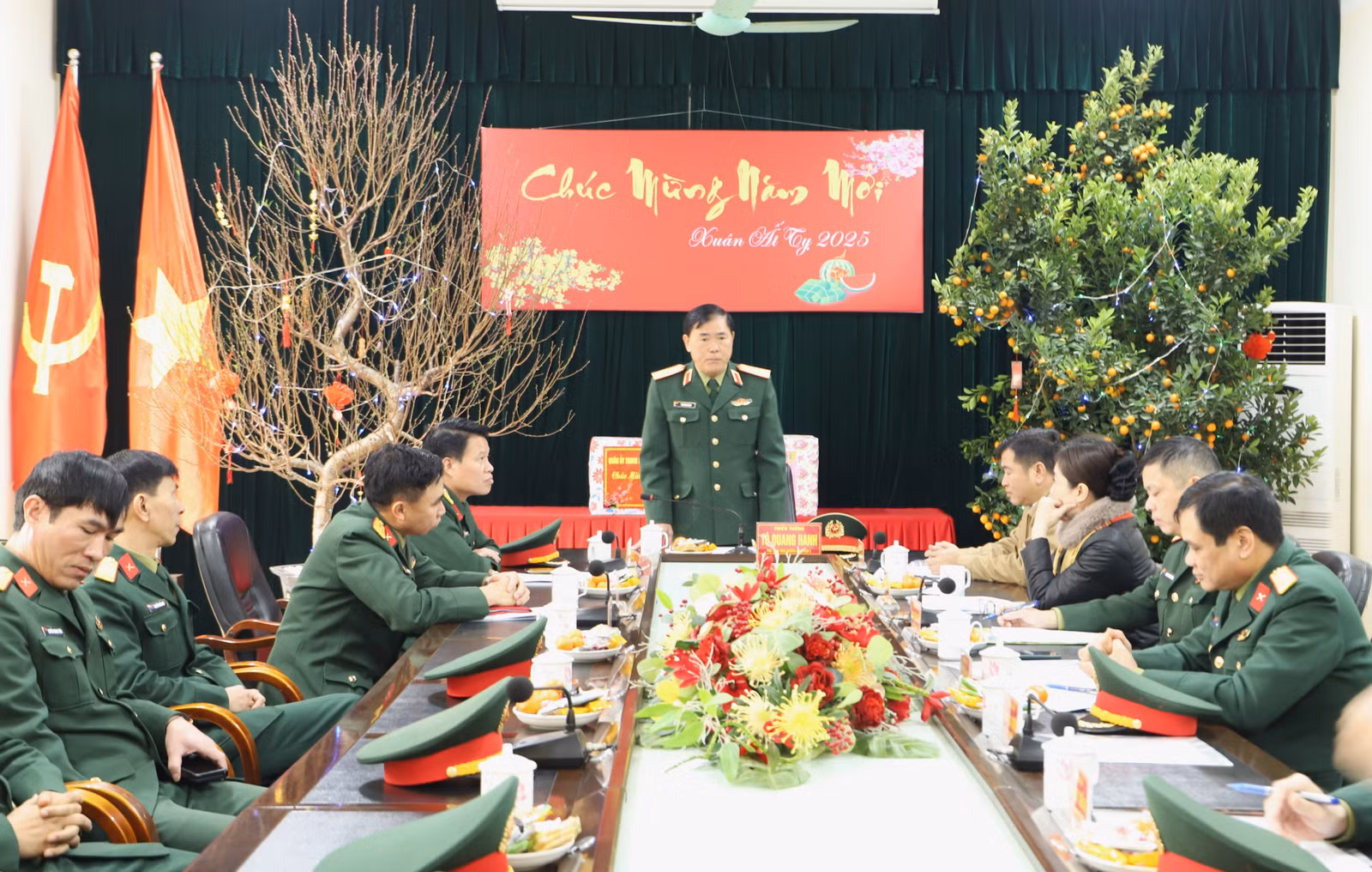 thieu-tuong-to-quang-hanh-pho-tham-muu-truong-quan-khu-2-phat-bieu-tai-buoi-kiem-tra.jpg