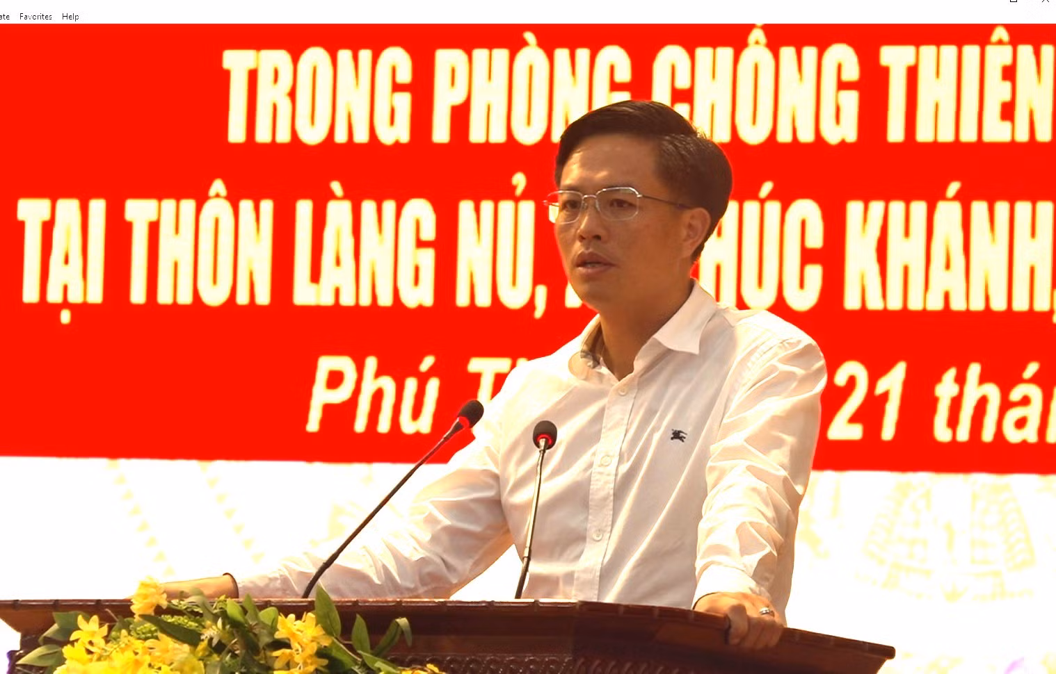 dong-chi-bi-thu-huyen-uy-bao-yen-hoang-quoc-bao-phat-bieu.jpg