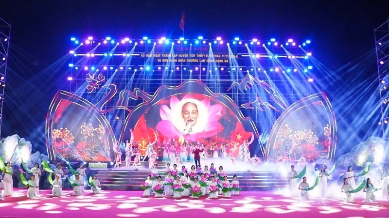 1000013885-415.jpg