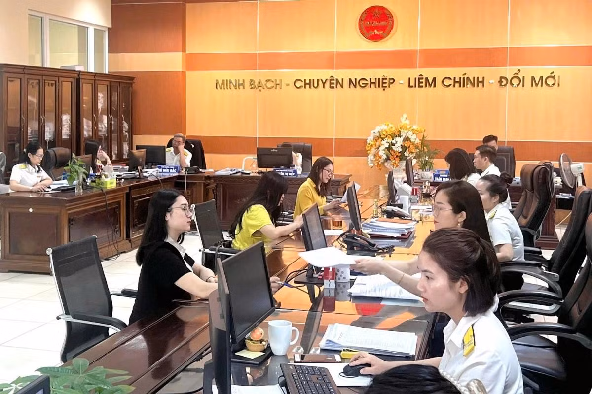 Tổ chức lại từ 20 chi cục thuế thành 34 Thuế tỉnh, thành phố trực thuộc Trung ương (Ảnh minh họa: KT)