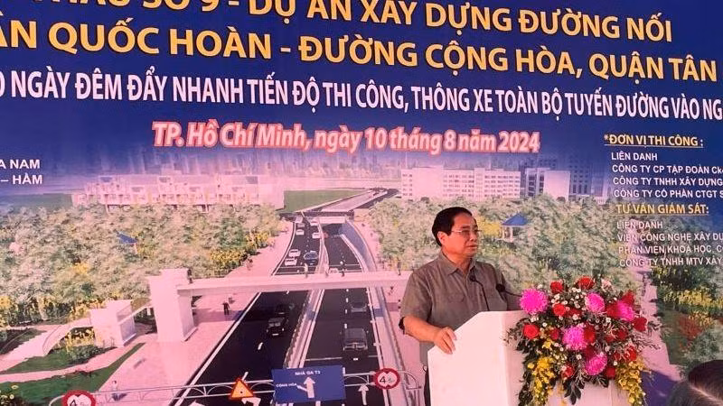 thu-tuong-phat-bieu-le-thong-xe-ham-chui-10-8-7129-4086.jpg