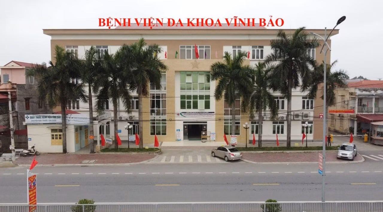 Cơ bản duy trì các bệnh viện đa khoa huyện, quận, thị xã, thành phố hiện có và chuyển thành bệnh viện đa khoa khu vực, là đơn vị sự nghiệp công lập trực thuộc Sở Y tế tỉnh, thành phố sau sắp xếp...