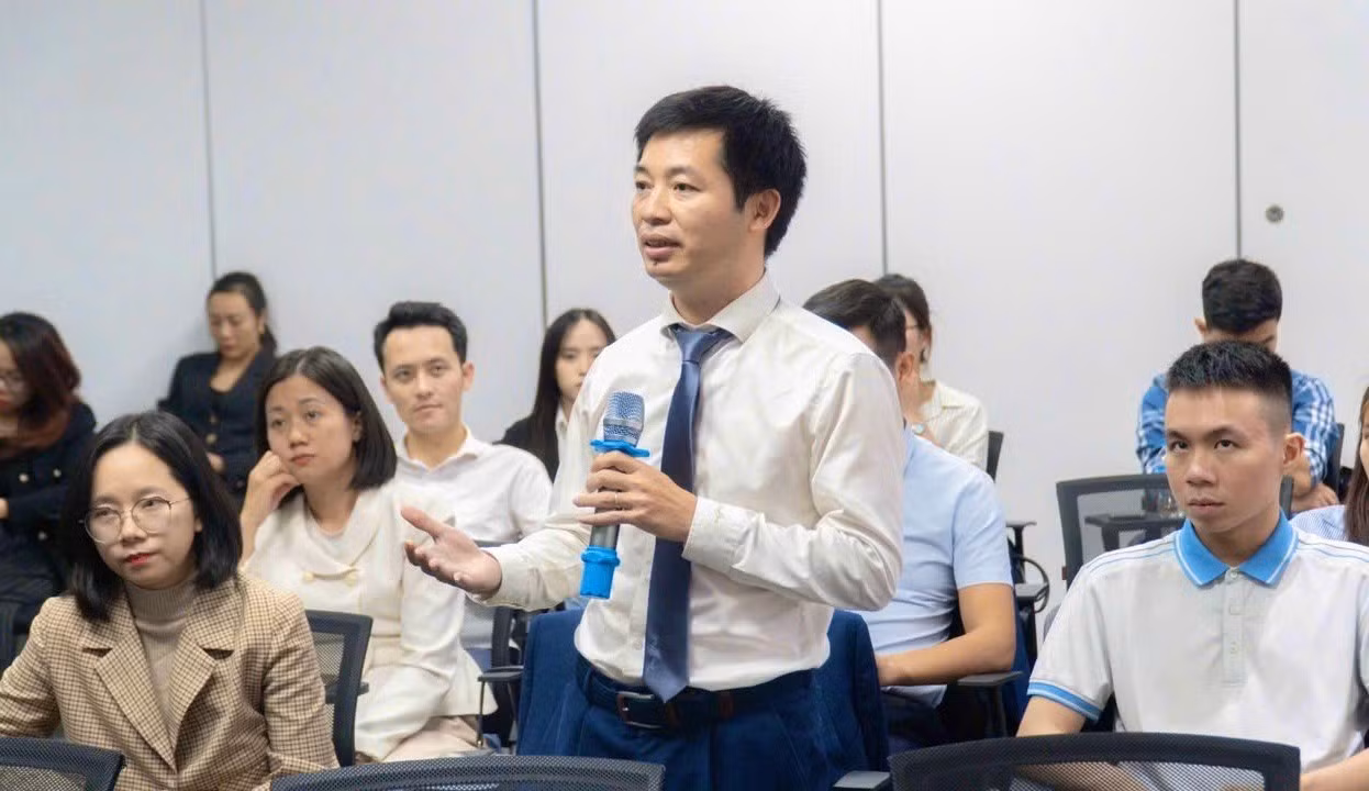 Ông Nguyễn Quang Huy, CEO Khoa tài chính ngân hàng Trường Đại học Nguyễn Trãi.