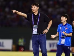 Nhưng, HLV Kim Sang Sik cũng có cái lý của mình. Ảnh: Hữu Hà