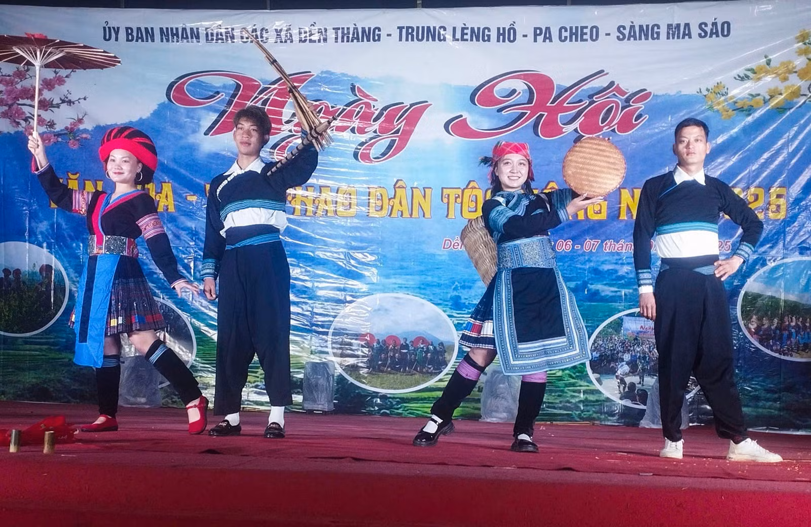 thi-trinh-dien-trang-phuc-copy.jpg