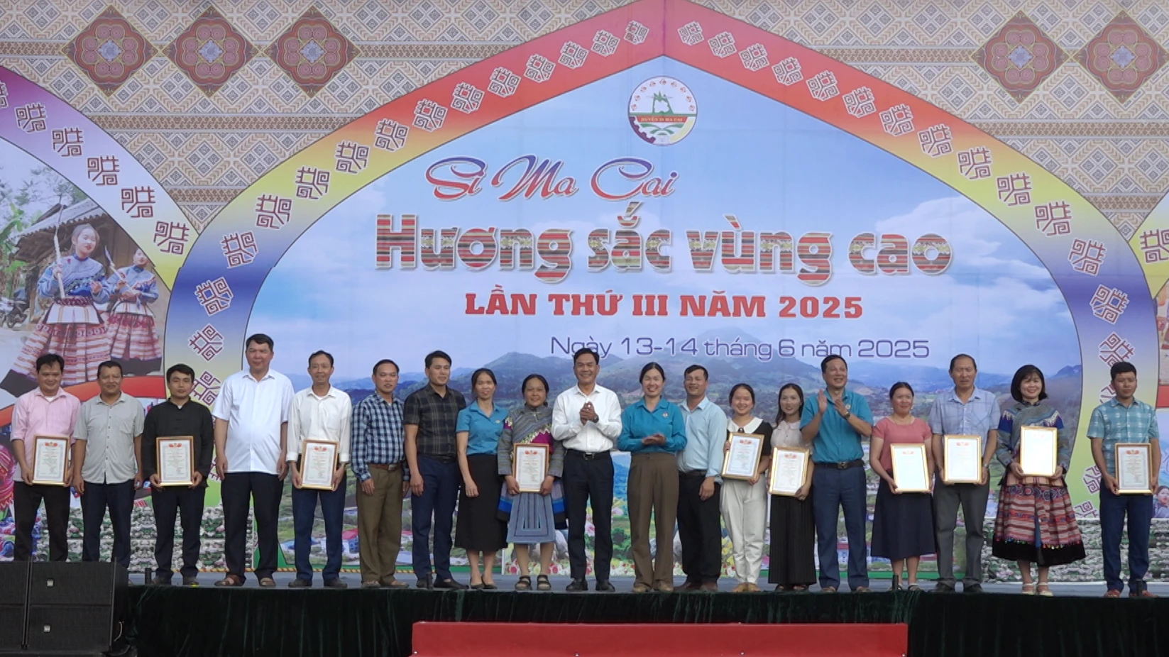 dem-van-nghe-tien-tan-binh00-44-26-25still086.png