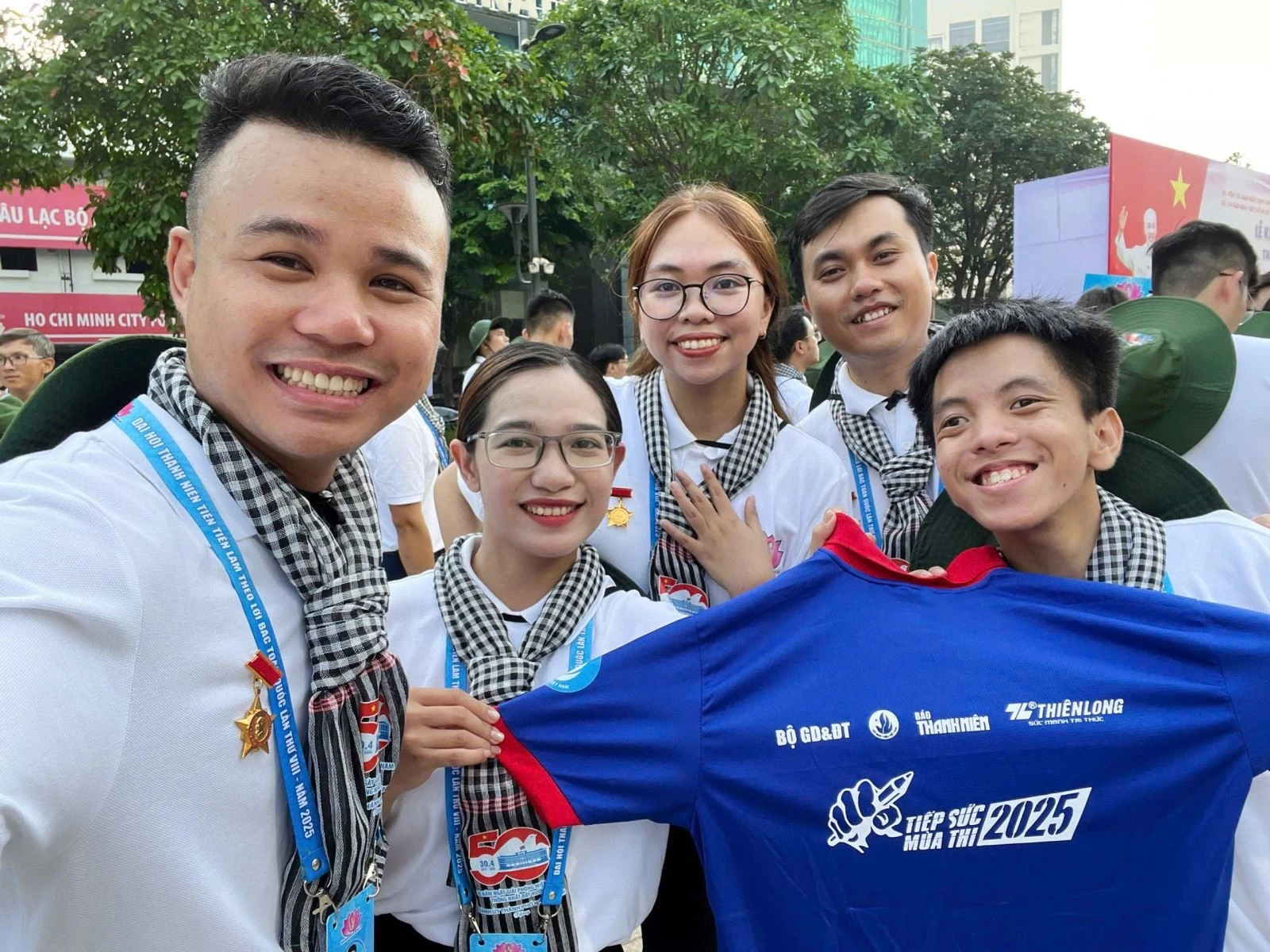 Thanh niên Chương Đình Phúc tích cực tham gia các dự án vì cộng đồng.