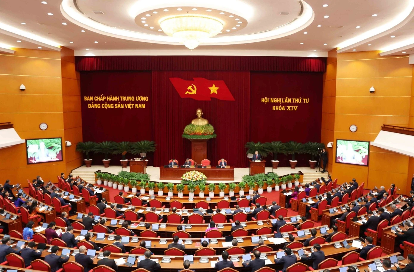 Quang cảnh Hội nghị Trung ương 4 khóa XIV. Ảnh: TTXVN.