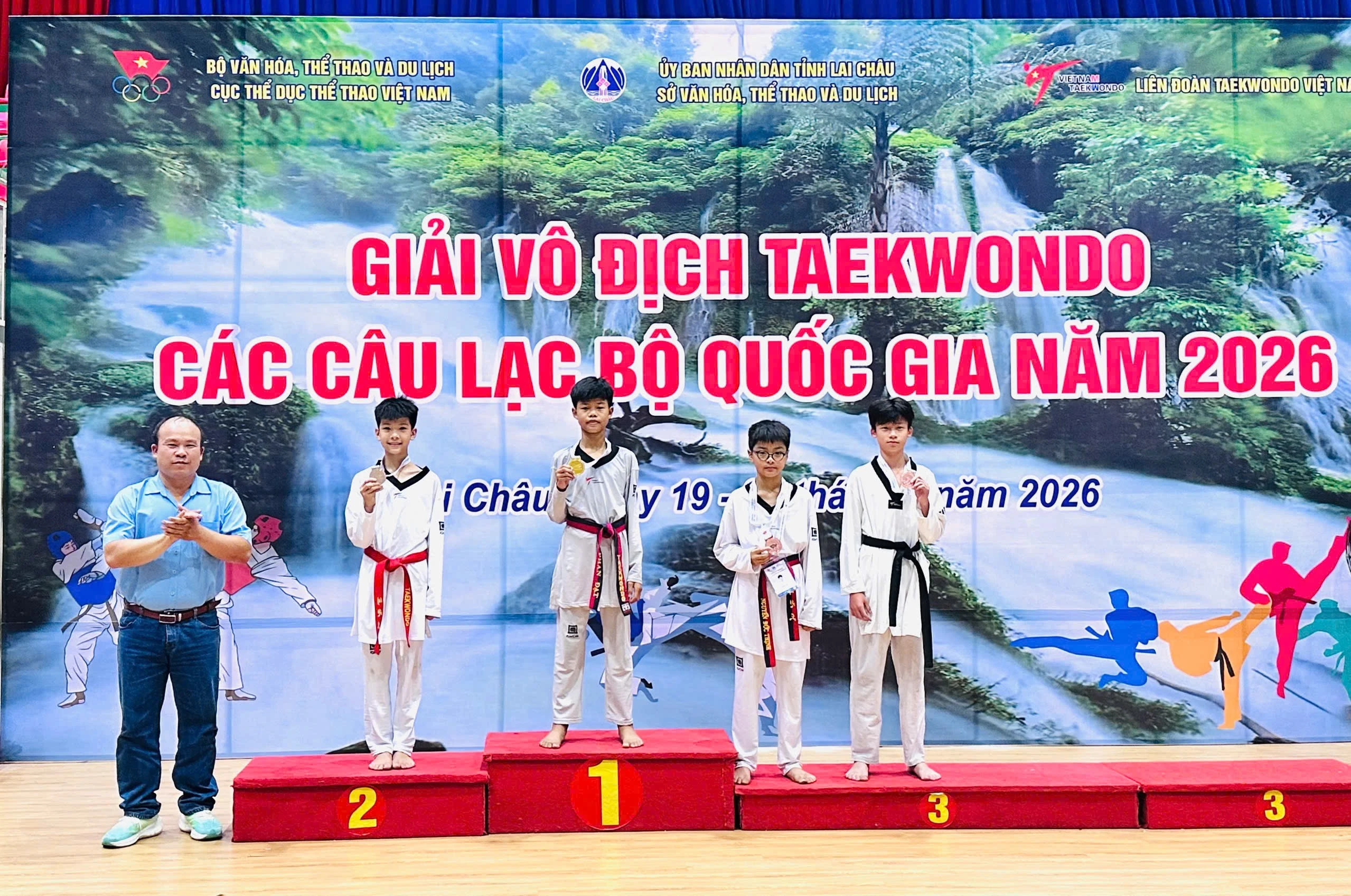 1000001185.jpg