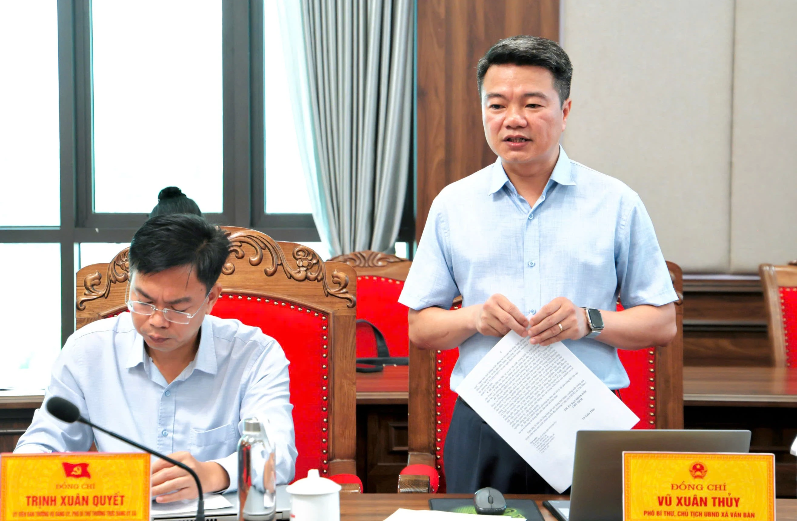 dong-chi-vu-xuan-thuy-pho-bi-thu-dang-uy-chu-tich-ubnd-xa-van-ban-phat-bieu-y-kien.jpg