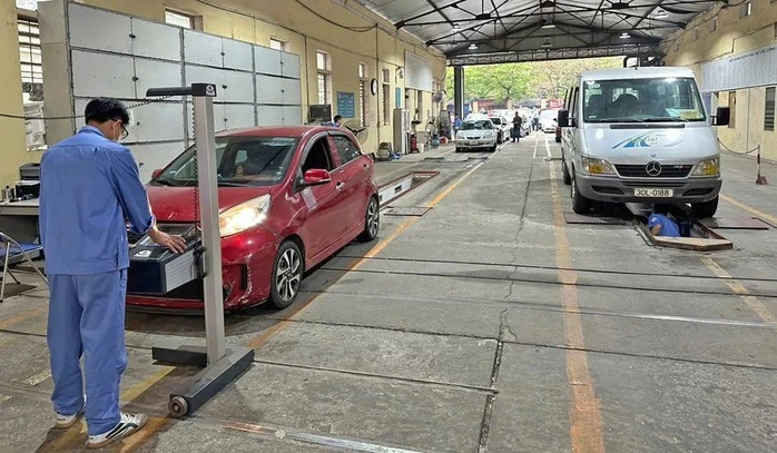 Chủ xe cần tuân thủ khuyến cáo của nhà sản xuất về thời gian sử dụng và thay thế phụ tùng.