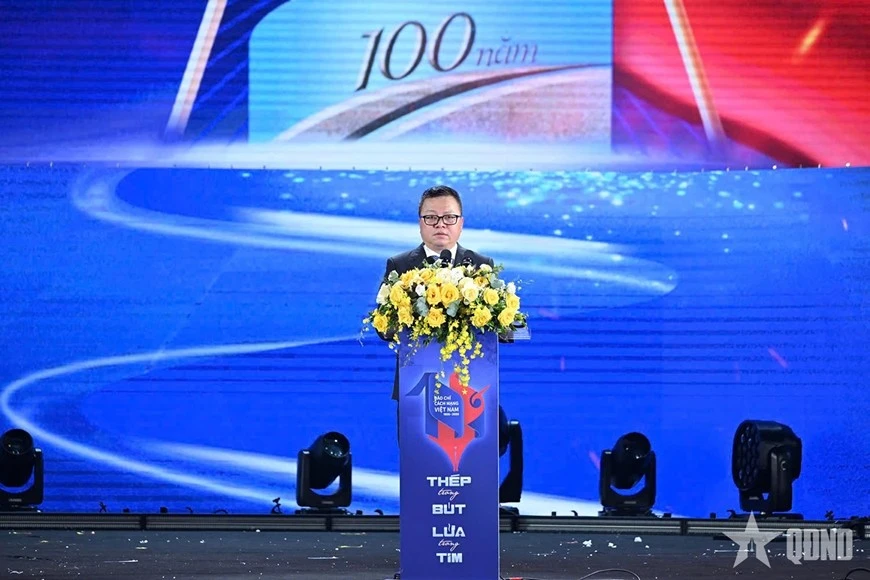 Đồng chí Lê Quốc Minh, Ủy viên Trung ương Đảng, Phó trưởng ban Ban Tuyên giáo và Dân vận Trung ương, Tổng biên tập Báo Nhân Dân, Chủ tịch Hội Nhà báo Việt Nam, Chủ tịch Hội đồng Giải báo chí Quốc gia phát biểu tại lễ trao giải.