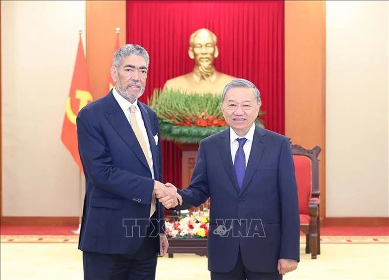 Tổng Bí thư Tô Lâm tiếp đồng chí Miguel Mejia, Tổng Bí thư Đảng Phong trào Cánh tả Thống nhất (MIU), Bộ trưởng Bộ Chính sách Hội nhập khu vực Cộng hòa Dominicana.