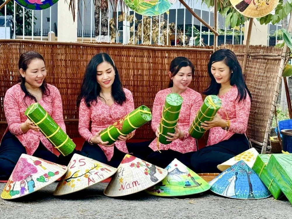 Tổ chức điểm vui Xuân, đón Tết tại TP.Dĩ An.