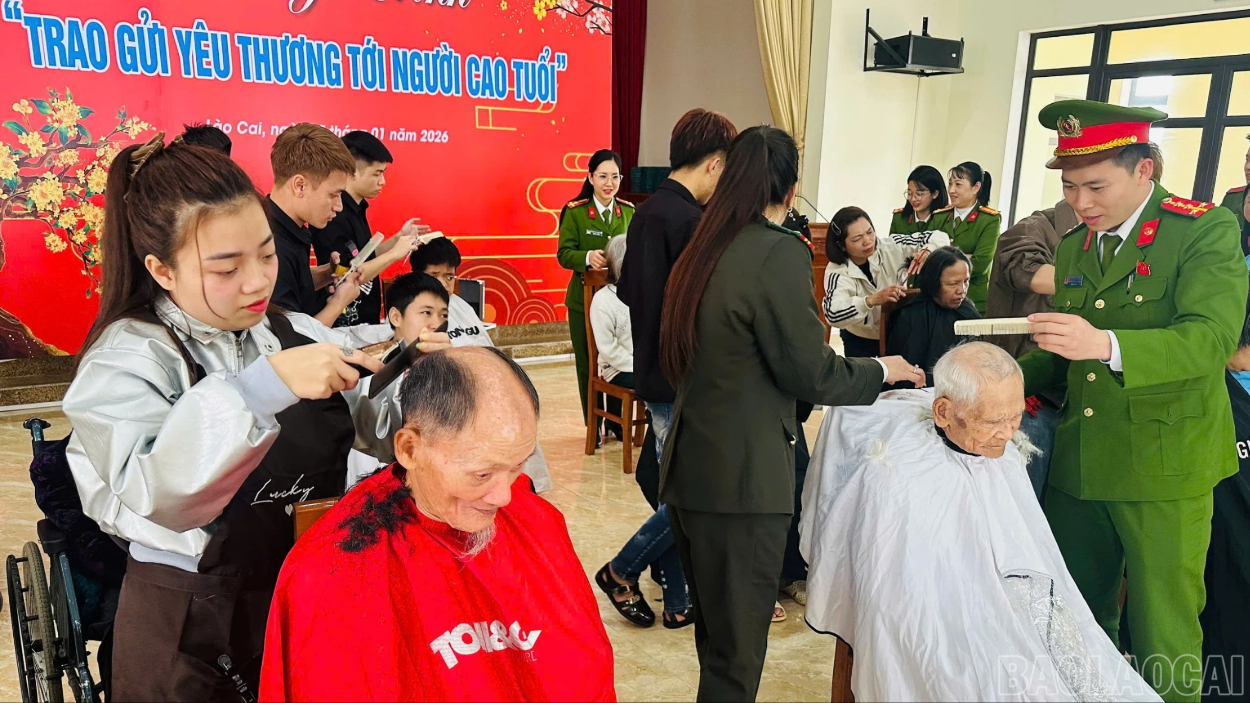 baolaocai-tl-z7479932696375-df5d185208a5c0fa4359dfe05b414dc4.jpg
