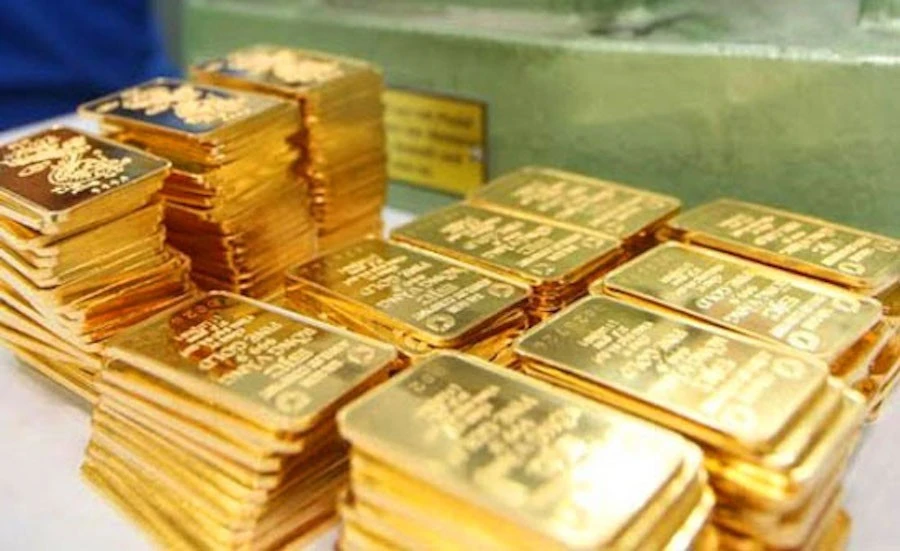 Giá vàng miếng SJC đang bắt kịp đà tăng với giá vàng thế giới.