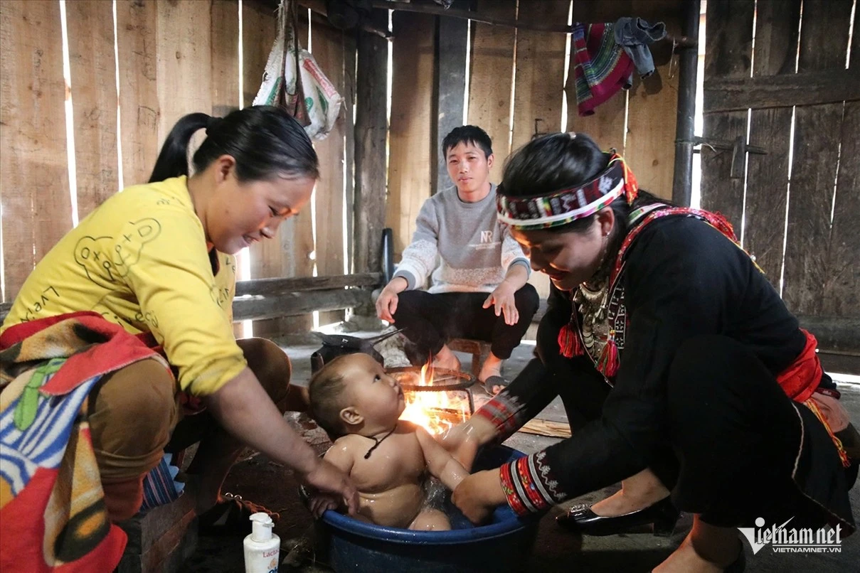 w-trong-bao-anh-1-2166.jpg