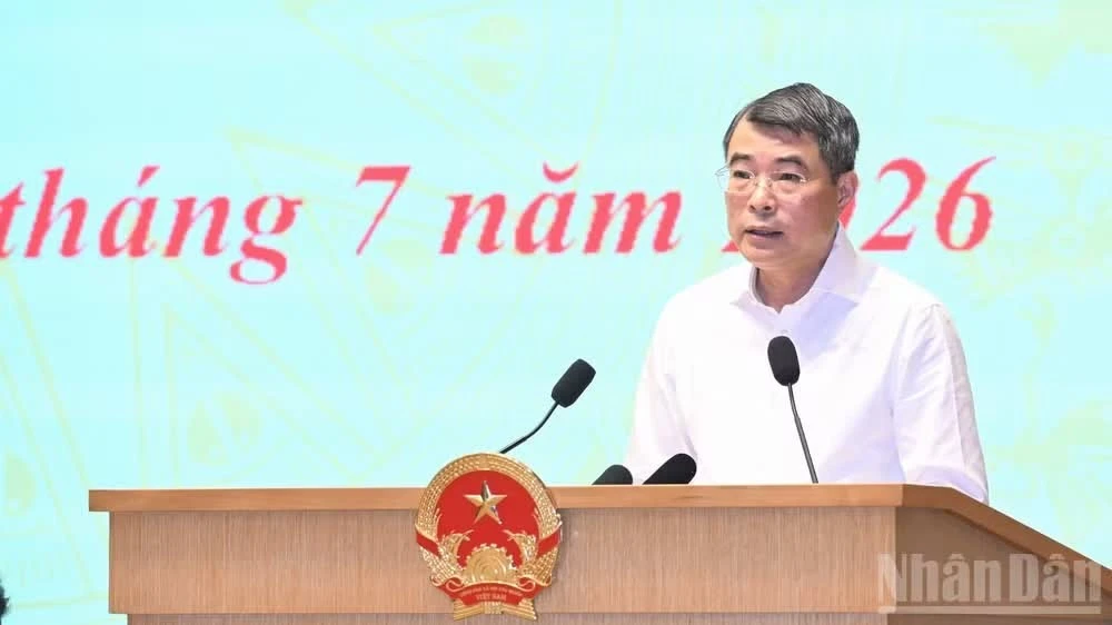 Thủ tướng Chính phủ Lê Minh Hưng phát biểu ý kiến tại Phiên họp Chính phủ thường kỳ tháng 6 và Hội nghị trực tuyến với địa phương. (Ảnh: TRẦN HẢI)
