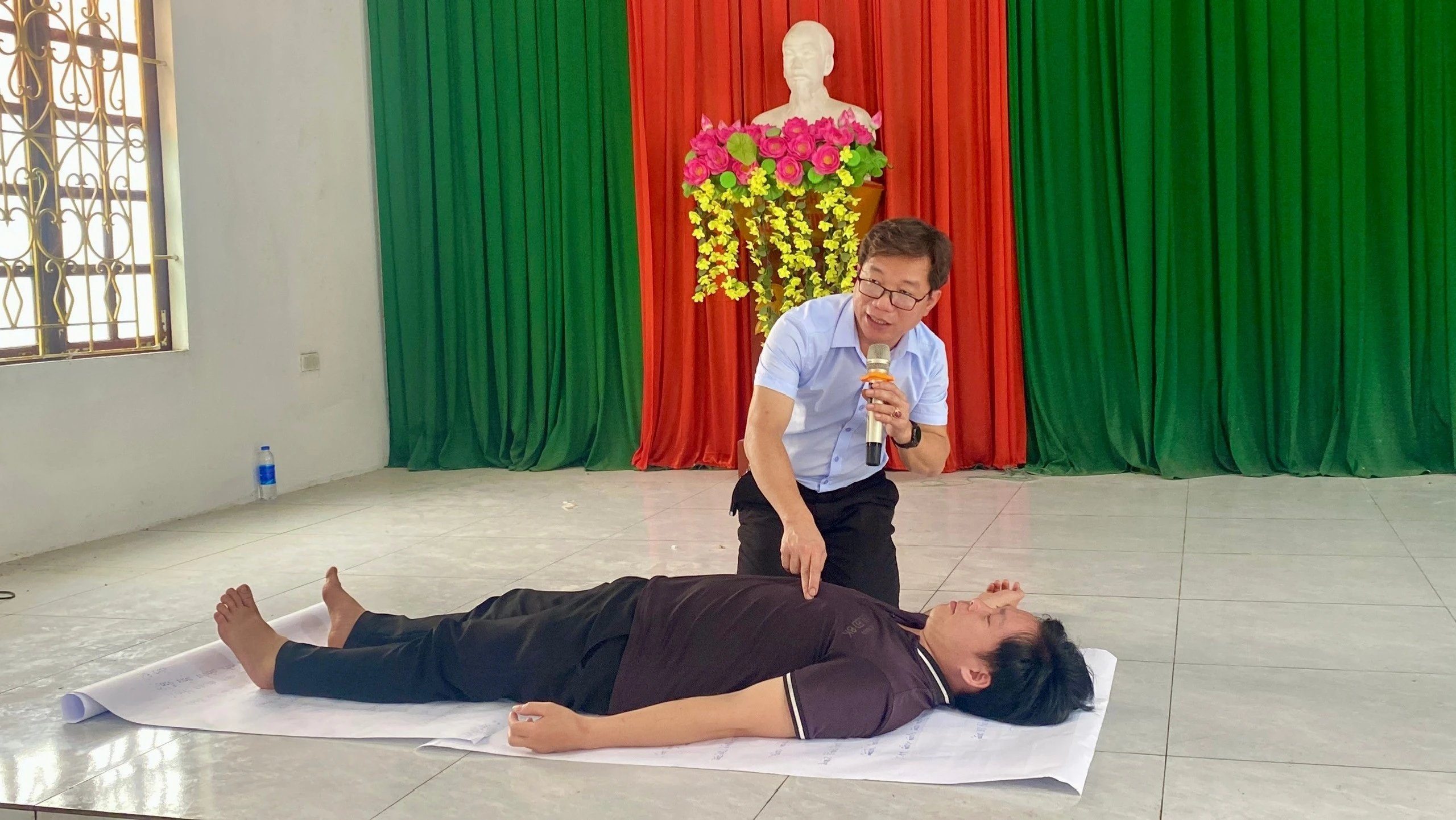 cb-so-y-te-huong-dan-thuc-hanh-so-cap-cuu-tntt-2-127.jpg