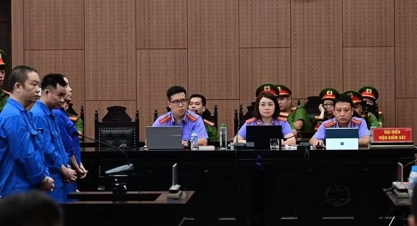 Đại diện Viện kiểm sát thực hành quyền công tố tại phiên tòa.