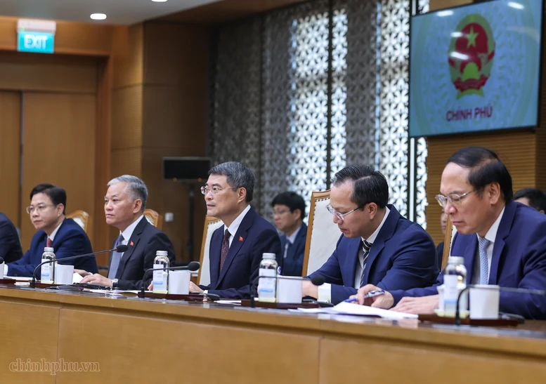 Thủ tướng Chính phủ đề nghị đẩy mạnh hợp tác khoa học-công nghệ, đổi mới sáng tạo, chuyển đổi số, chuyển đổi xanh, phát triển năng lượng tái tạo - Ảnh: VGP/Nhật Bắc