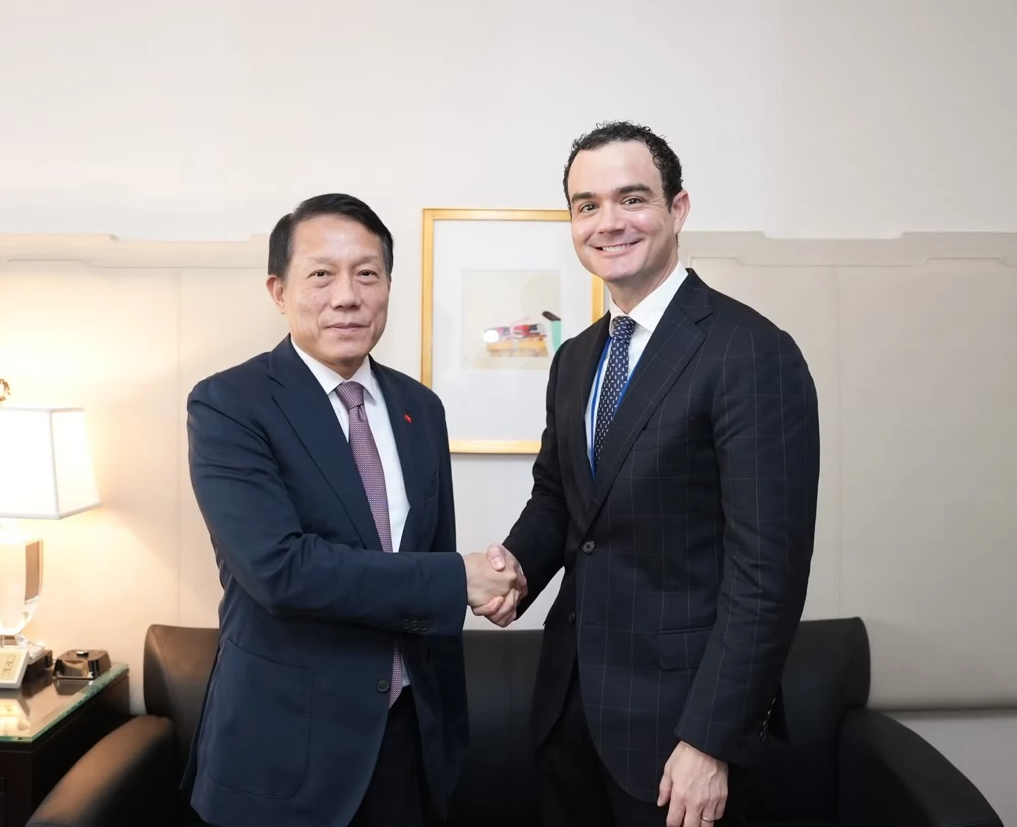 Bộ trưởng Lương Tam Quang có buổi làm việc với Trợ lý Ngoại trưởng Hoa Kỳ Cartwright Weiland.