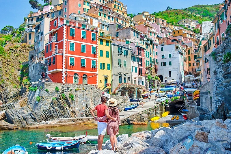 Italy là điểm đến trong mơ cho tuần trăng mật, với mùa thu là thời điểm lý tưởng khi thời tiết vẫn ấm áp và lượng khách du lịch mùa hè đã giảm bớt. Ảnh: luxtripper.co.uk