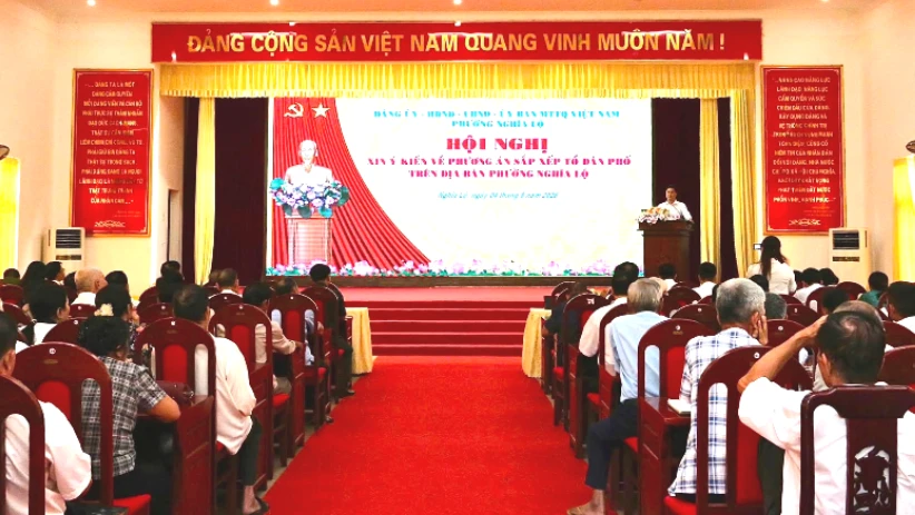 quang-canh-hoi-nghi-9135.png