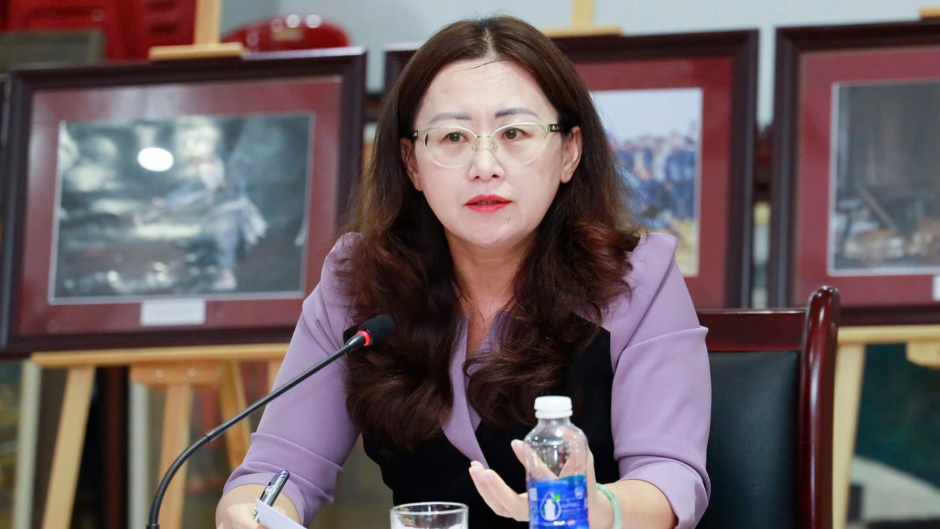dc-dung-phat-bieu.jpg