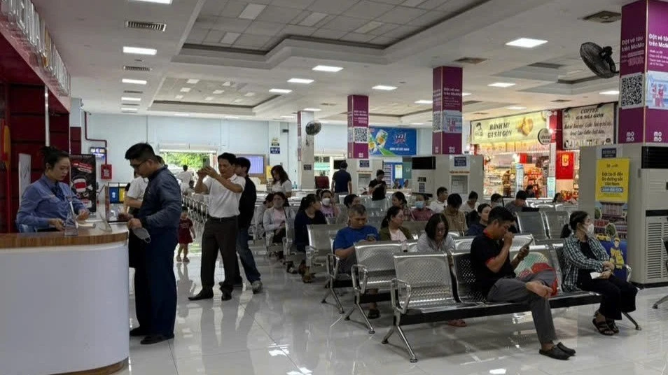 Hình ảnh tại Ga Hà Nội.