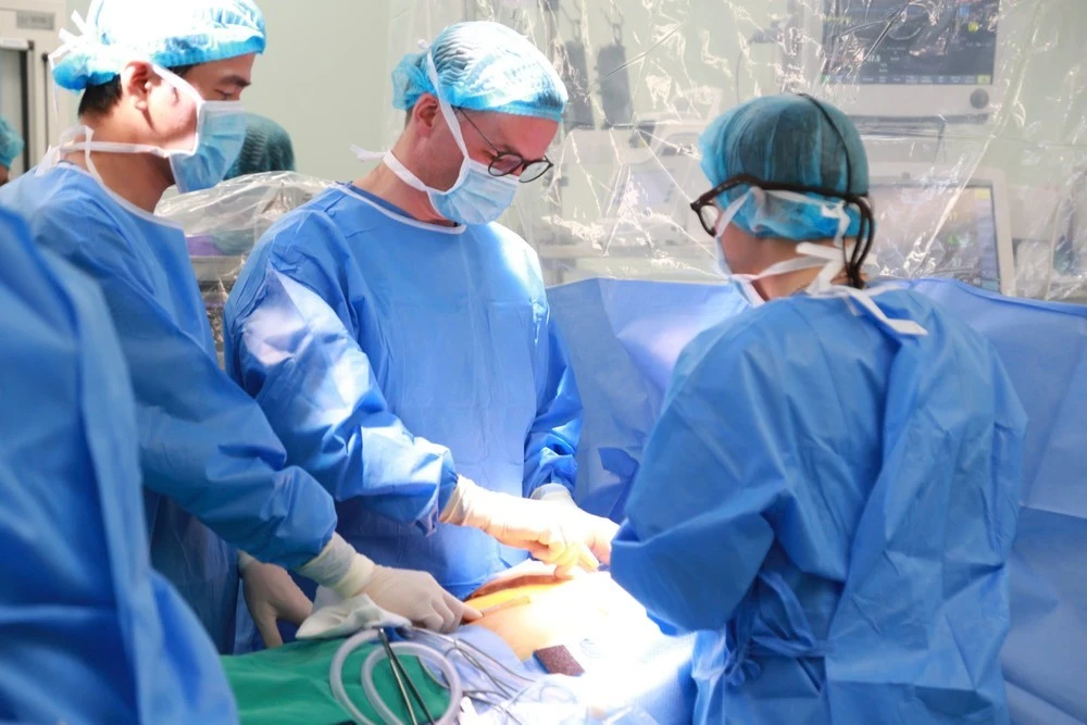 Việt Nam lần đầu thực hiện thành công ca thế hệ thứ 3 (LVAD - Heart Mate3).